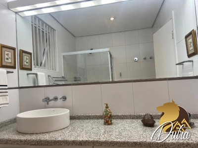 Padrão Campo Belo 682m² 03 Dormitórios 03 Suítes 8 Vagas