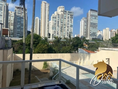 Padrão Campo Belo 682m² 03 Dormitórios 03 Suítes 8 Vagas