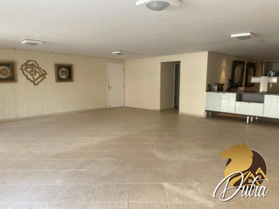 Padrão Campo Belo 682m² 03 Dormitórios 03 Suítes 8 Vagas