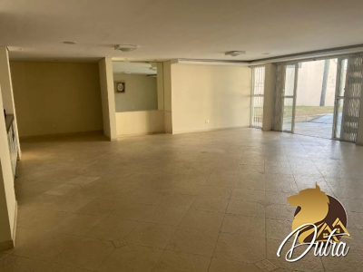 Padrão Campo Belo 682m² 03 Dormitórios 03 Suítes 8 Vagas