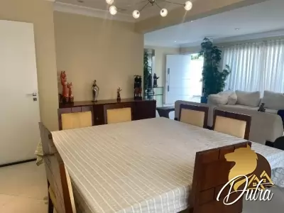 Padrão Campo Belo 682m² 03 Dormitórios 03 Suítes 8 Vagas