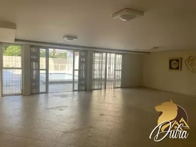 Padrão Campo Belo 682m² 03 Dormitórios 03 Suítes 8 Vagas