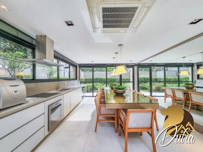 Araguari 561 Vila Uberabinha 184m² 03 Dormitórios 03 Suítes 3 Vagas