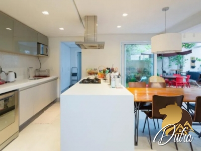 Casa de Vila Vila Olímpia Vila Olímpia 160m² 03 Dormitórios 03 Suítes 2 Vagas