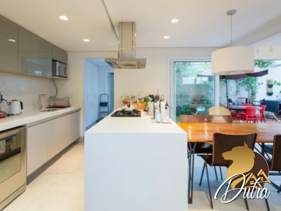 Casa de Vila Vila Olímpia Vila Olímpia 160m² 03 Dormitórios 03 Suítes 2 Vagas