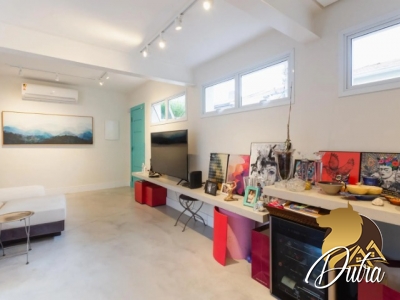 Casa de Vila Vila Olímpia Vila Olímpia 160m² 03 Dormitórios 03 Suítes 2 Vagas