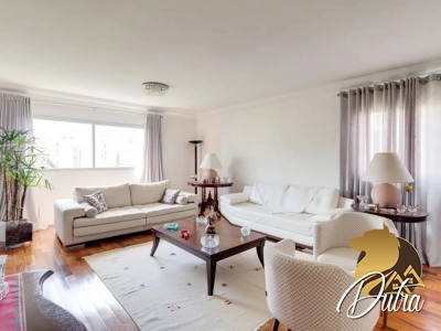 Via Condotti Indianópolis 261m² 03 Dormitórios 03 Suítes 5 Vagas