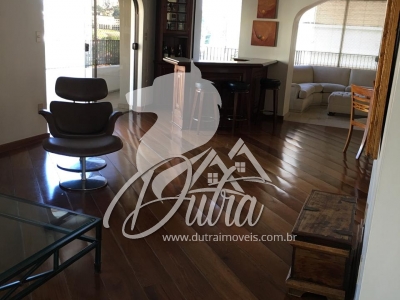 Golden Grove Pacaembu 330m² 04 Dormitórios 04 Suítes 4 Vagas