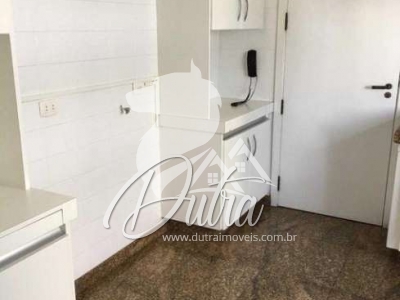 Golden Grove Pacaembu 330m² 04 Dormitórios 04 Suítes 4 Vagas