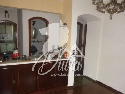 Villa Farnese Itaim Bibi 431m² 4 Dormitórios 3 Suítes 4 Vagas Depósito