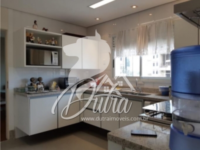 Jardim de Ville Itaim Bibi 294m² 3 Suítes 5 Vagas