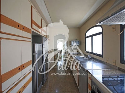 Monte Carlo Jardim Paulista 276m² 04 Dormitórios 03 Suítes 3 Vagas