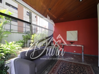 Edifício Itacolomy Moema 314m² 03 Dormitórios 03 Suítes 4 Vagas