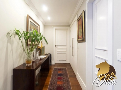 Piazza Del Colosso Indianópolis 210m² 04 Dormitórios 03 Suítes 4 Vagas