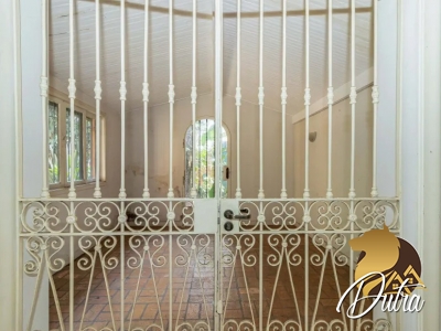 Padrão Jardim América 393m² 04 Dormitórios 04 Suítes 5 Vagas