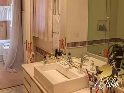 Padrão Jardim Paulista 539m² 04 Dormitórios 04 Suítes 3 Vagas