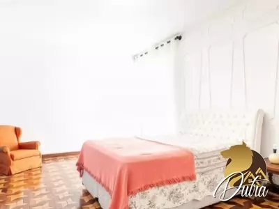 Padrão Jardim Paulista 370m² 03 Dormitórios 03 Suítes 4 Vagas