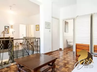 Padrão Jardim Paulista 370m² 03 Dormitórios 03 Suítes 4 Vagas