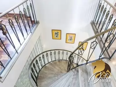 Padrão Jardim Paulista 370m² 03 Dormitórios 03 Suítes 4 Vagas