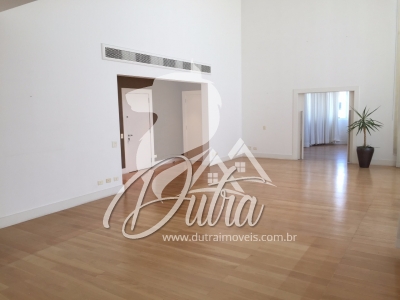 Mackintosh Pinheiros 602m² Cobertura Duplex  4 Suítes 7 Vagas Depósito