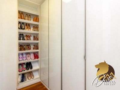 Edifício Villa Reale Perdizes 230m² 04 Dormitórios 03 Suítes 5 Vagas