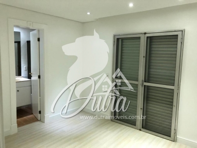 Golden Garden Jardim Paulista 195m² 4 Dormitórios 3 Suítes 3 Vagas