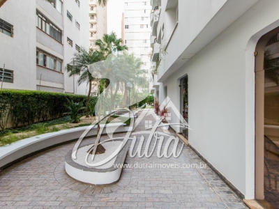 Villa Alexandra Jardim Paulista 293m² 04 Dormitórios 04 Suítes 5 Vagas