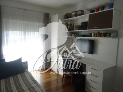 Maison Charlotte Vila Nova Conceição 360m² 04 Dormitórios 04 Suítes 5 Vagas