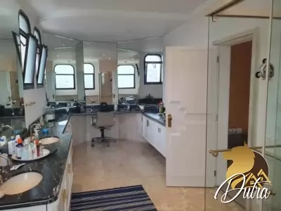 Cerqueira Cesar Cerqueira César 858m² 04 Dormitórios 04 Suítes 5 Vagas