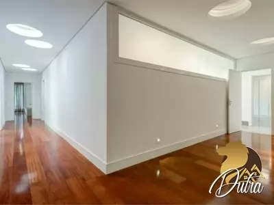 Casa de Condomínio Alto Da Boa Vista 867m² 04 Dormitórios 04 Suítes 8 Vagas