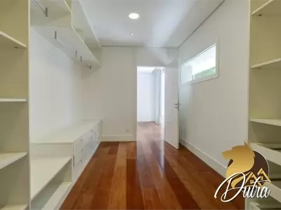 Casa de Condomínio Alto Da Boa Vista 867m² 04 Dormitórios 04 Suítes 8 Vagas