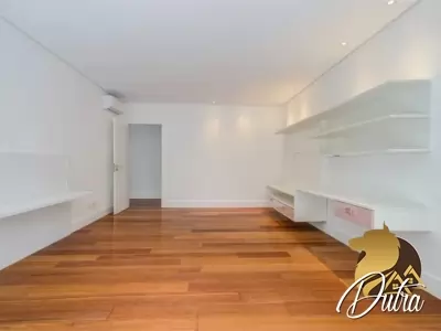 Casa de Condomínio Alto Da Boa Vista 867m² 04 Dormitórios 04 Suítes 8 Vagas