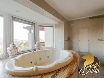 Alpha 10 Alphaville 1600m² 07 Dormitórios 05 Suítes 6 Vagas