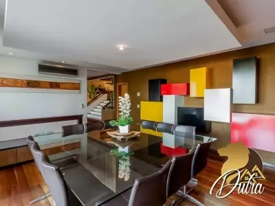 Alpha 10 Alphaville 1600m² 07 Dormitórios 05 Suítes 6 Vagas