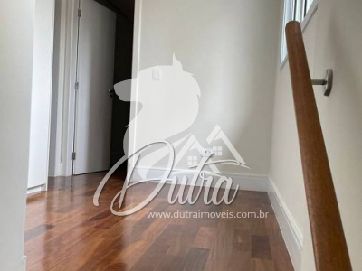 Casa de Vila Vila Olímpia Vila Olímpia 160m² 03 Dormitórios 03 Suítes 2 Vagas