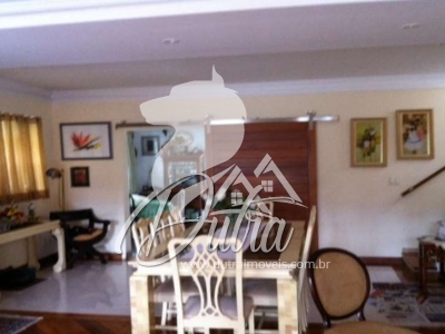 Casa Jardim Paulista 250m² 5 Suítes 5 Vagas