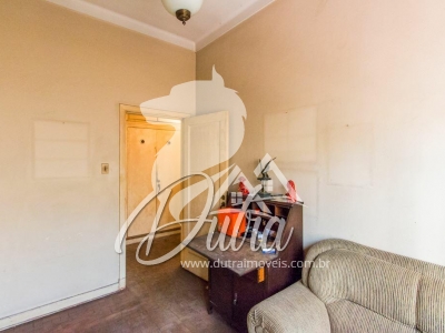 Padrão Jardim Paulista 438m² 04 Dormitórios 01 Suítes 8 Vagas