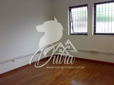 Casa Comercial Jardim América 596m² 20 Salas