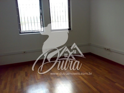 Casa Comercial Jardim América 596m² 20 Salas