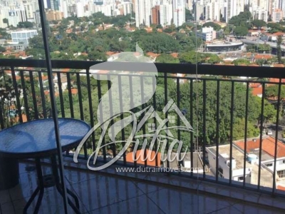 Príncipe de Florença Moema Pássaros 225 m² 3 Dormitórios 3 Suítes Depósito 3 Vagas