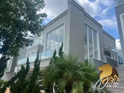 Residencial Burle Marx Alphaville 430m² 04 Dormitórios 04 Suítes 6 Vagas