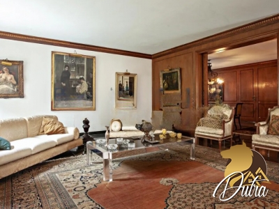 Padrão Jardim América 985m² 04 Dormitórios 04 Suítes 7 Vagas