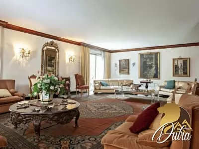 Padrão Jardim América 985m² 04 Dormitórios 04 Suítes 7 Vagas