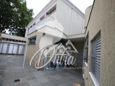 Padrão Jardim Paulista 650m² 04 Dormitórios 04 Suítes 5 Vagas