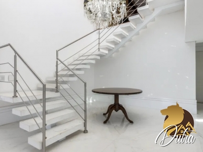 Edifício Mayfair Gardens Moema 373m² 03 Dormitórios 03 Suítes 4 Vagas