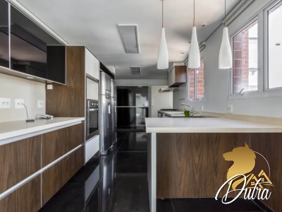 Edifício Mayfair Gardens Moema 373m² 03 Dormitórios 03 Suítes 4 Vagas