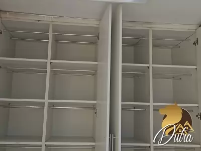 Padrão Jardim Paulista 237m² 04 Dormitórios 02 Suítes 7 Vagas