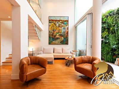 Villa Itaim Itaim Bibi 256m² 03 Dormitórios 03 Suítes 2 Vagas