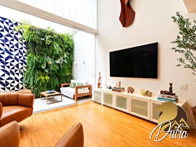 Villa Itaim Itaim Bibi 256m² 03 Dormitórios 03 Suítes 2 Vagas