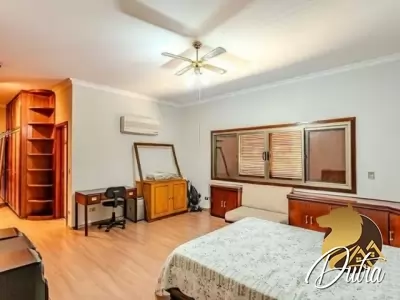 Padrão Jardim Paulista 920m² 06 Dormitórios 06 Suítes 10 Vagas